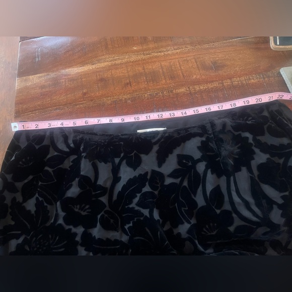 Judith Hart Black Skirt - Picture 3 of 4